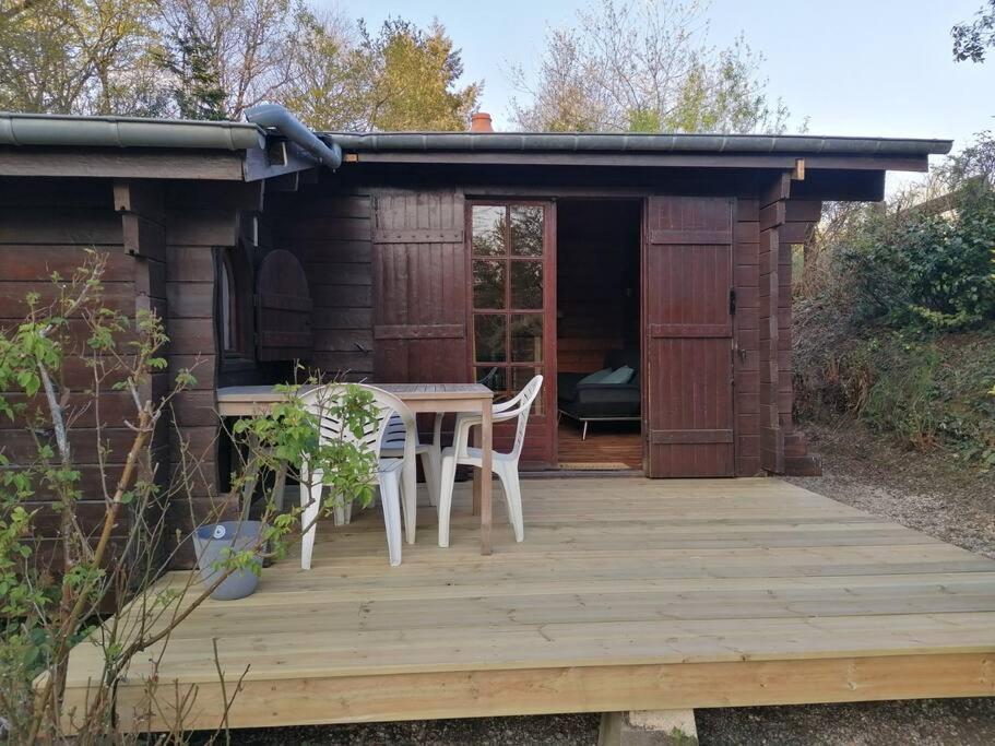 Chalet En Pleine Nature Au Bord D'Un Etang Lanvallay Esterno foto
